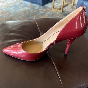 Purchased for a specific occasion. Worn once.